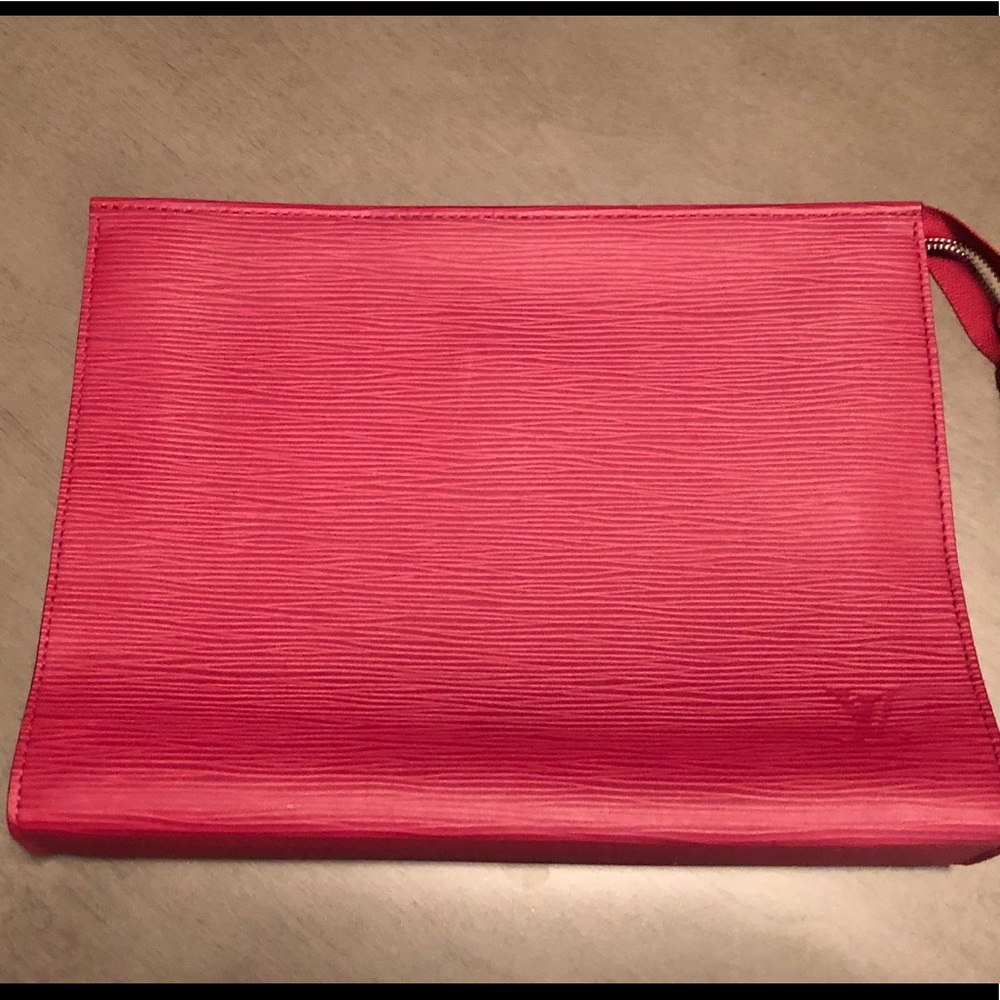 Authentic Louis Vuitton Toiletry Pouch 26